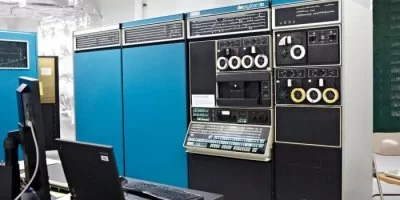 Foto do Console PDP-10