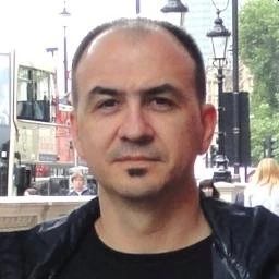 Alberto José Gonzalez Pedraza: Fundador da Bit Managers