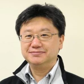 Takashi Shoji Foto de Takashi Shoji
