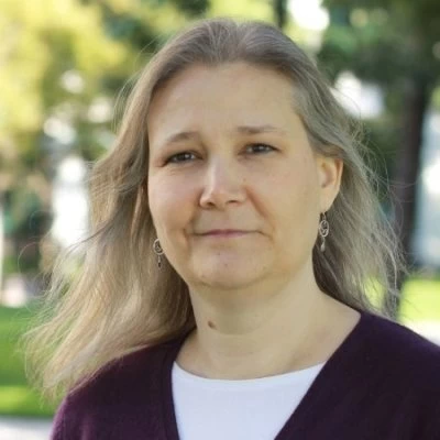 Picture of Amy Hennig