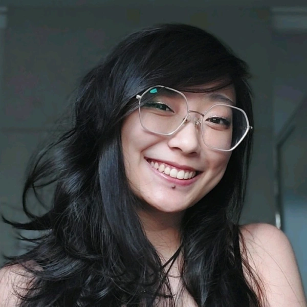 Mirella Kaori Foto de Mirella Kaori